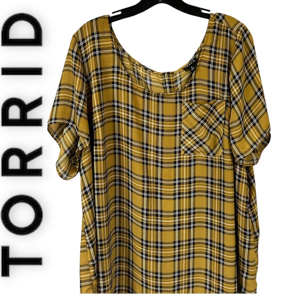 Torrid blouse